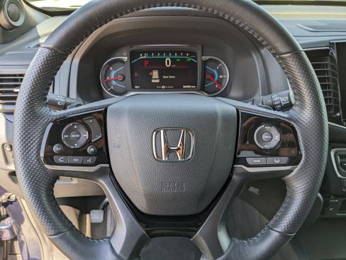 Used 2020 Honda Passport Touring image 39