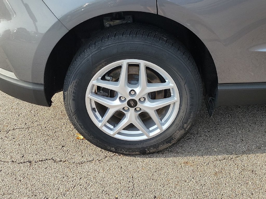 Used 2024 Ford Edge SEL AWD/4WD image 7