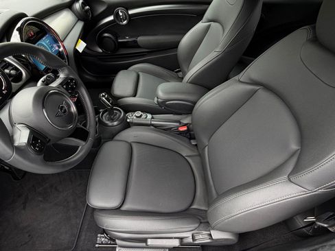 Used 2024 MINI Cooper S image 5