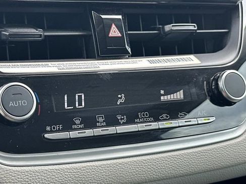 Used 2024 Toyota Corolla LE FWD image 26