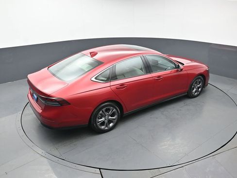 Certified 2023 Honda Accord EX image 45