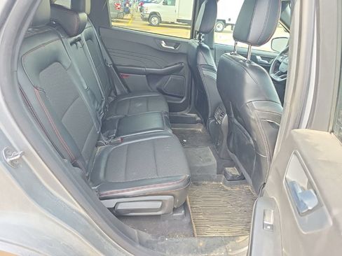 Used 2024 Ford Escape ST-Line w/ Tech Pack #1 AWD/4WD image 13