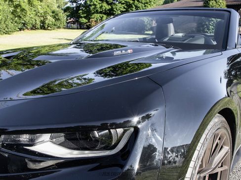 Used 2018 Chevrolet Camaro ZL1 w/ LPO, ZL1 Protection Package RWD image 69