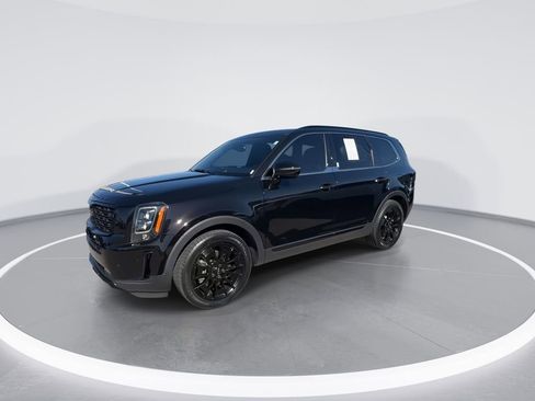 Used 2022 Kia Telluride SX w/ SX Prestige Package AWD/4WD image 4