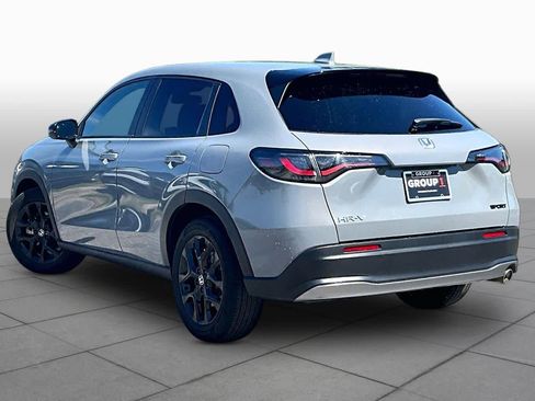 Used 2024 Honda HR-V Sport image 11