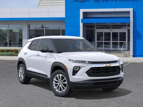 New 2026 Chevrolet TrailBlazer LS FWD image 31