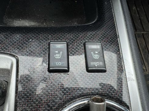 Used 2019 Nissan Pathfinder SL AWD/4WD image 12