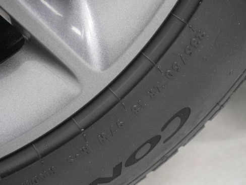 Used 2012 Ford Mustang Premium RWD image 29