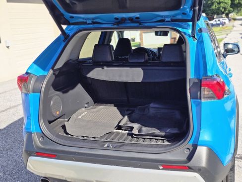 Used 2019 Toyota RAV4 Adventure AWD/4WD image 25