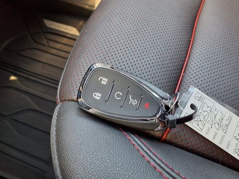 Used 2024 Chevrolet Blazer RS w/ Driver Confidence II Package image 17