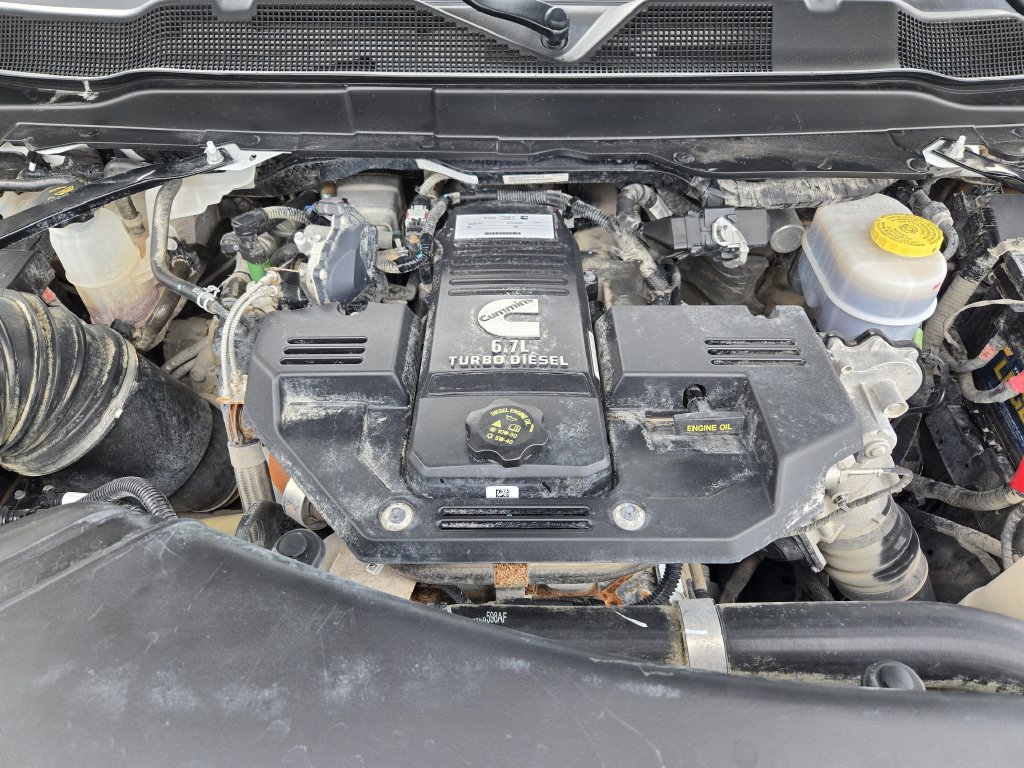 Used 2024 RAM 2500 Laramie AWD/4WD image 33