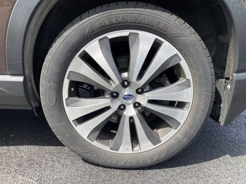 Used 2019 Subaru Ascent Touring w/ Popular Package #3 AWD/4WD image 6