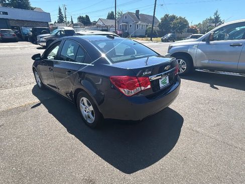 Used 2015 Chevrolet Cruze LT FWD image 5