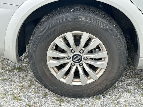 Used 2023 Nissan Armada SV w/ Cargo Package AWD/4WD image 17