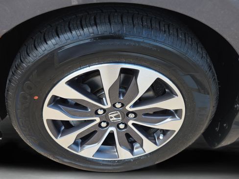 Certified 2023 Honda Odyssey EX-L image 11