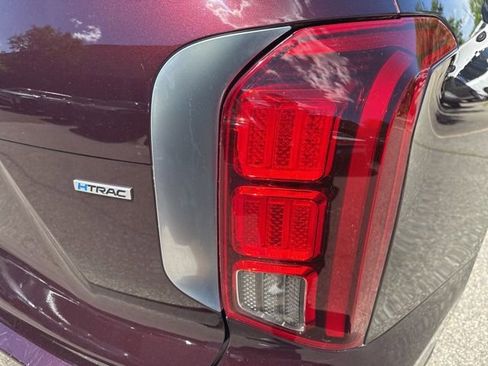 Used 2024 Hyundai Palisade Limited AWD/4WD image 38