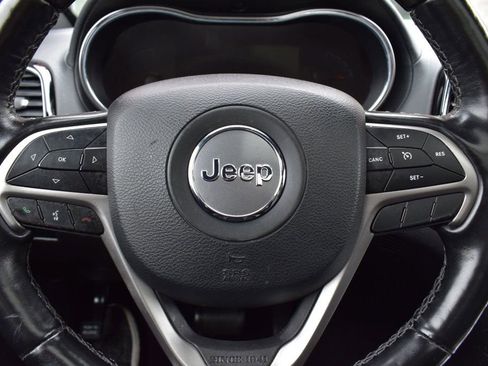 Used 2020 Jeep Grand Cherokee Overland image 26