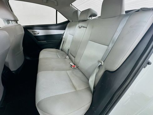 Used 2015 Toyota Corolla LE FWD image 23