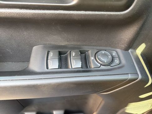 Used 2023 Chevrolet Silverado 1500 Custom Trail Boss image 34