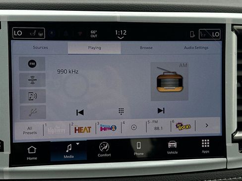 New 2026 Chrysler Pacifica Select image 16