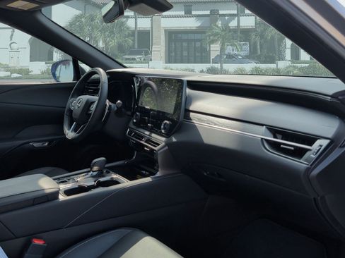 Used 2025 Lexus RX 350 Premium w/ Accessory Package (Z1) FWD image 30