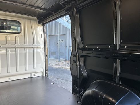 New 2026 RAM ProMaster 2500 w/ Convenience Group image 31