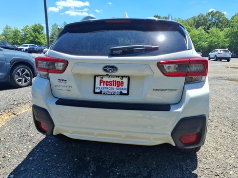 Used 2020 Subaru Crosstrek 2.0i Premium w/ Moonroof Package 2 AWD/4WD image 3