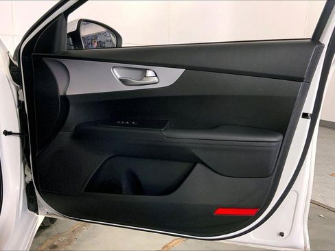 Certified 2024 Kia Forte LXS image 25