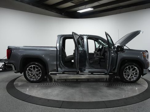 Used 2020 GMC Sierra 1500 SLT w/ SLT Premium Plus Package image 9
