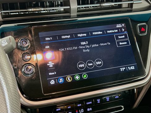 Used 2023 Chevrolet Bolt LT w/ Driver Confidence Package FWD image 21