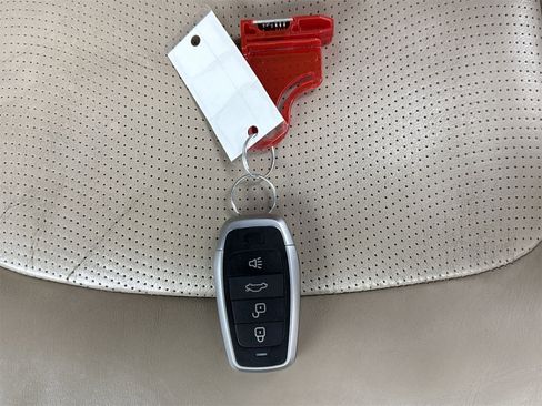 Used 2017 Nissan Armada Platinum w/ Captain Seat Package image 51