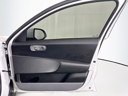 Used 2024 Hyundai Ioniq 6 SEL RWD image 33
