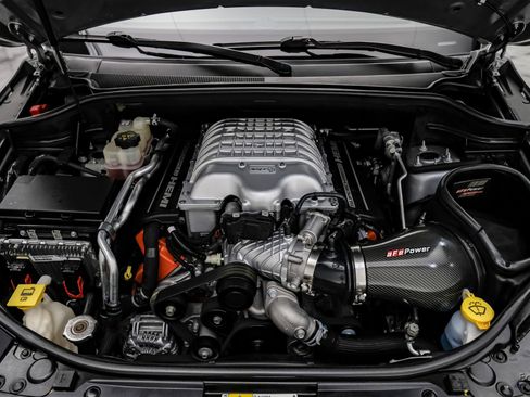 Used 2018 Jeep Grand Cherokee Trackhawk image 3