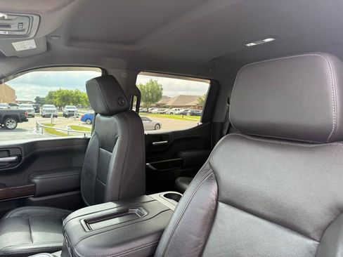 Used 2019 GMC Sierra 1500 SLT w/ SLT Premium Plus Package AWD/4WD image 26