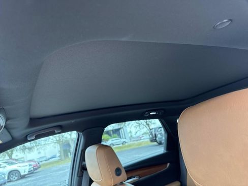 Certified 2022 Cadillac XT5 Premium Luxury image 32