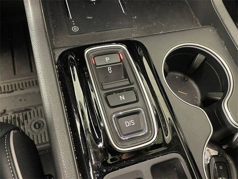 Certified 2024 Honda Pilot Elite image 9