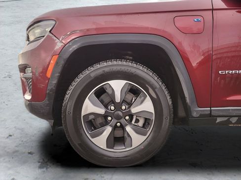 Used 2024 Jeep Grand Cherokee Limited 4xe AWD/4WD image 37