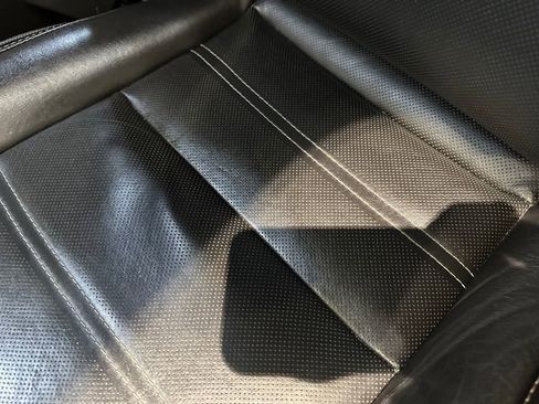 Used 2017 GMC Canyon Denali image 7