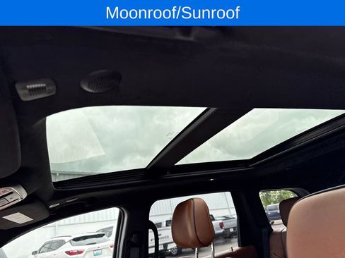 Used 2019 Jeep Grand Cherokee Summit w/ Platinum Series Group AWD/4WD image 8