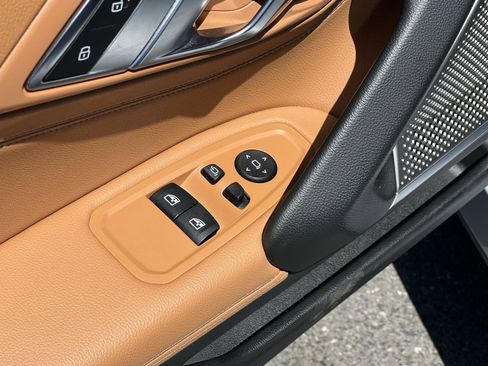 Used 2021 BMW Z4 M40i RWD image 16
