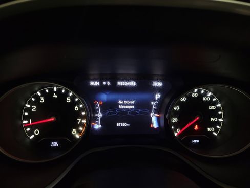 Used 2017 Jeep Compass Latitude w/ Popular Equipment Group AWD/4WD image 23