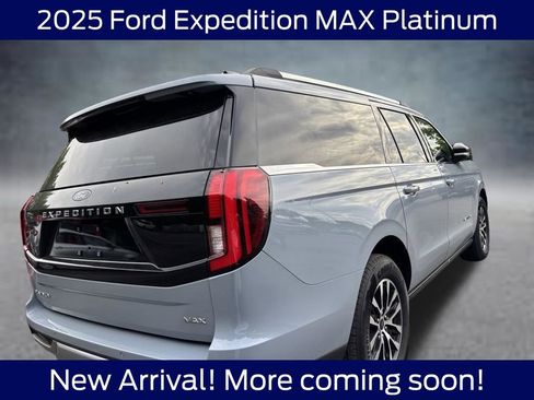 Used 2025 Ford Expedition Max Platinum AWD/4WD image 4