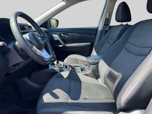 Used 2020 Nissan Rogue SV AWD/4WD image 13