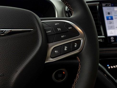 New 2026 Chrysler Pacifica Pinnacle image 20