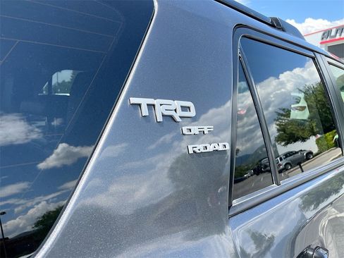 Used 2023 Toyota 4Runner TRD Off-Road Premium image 32