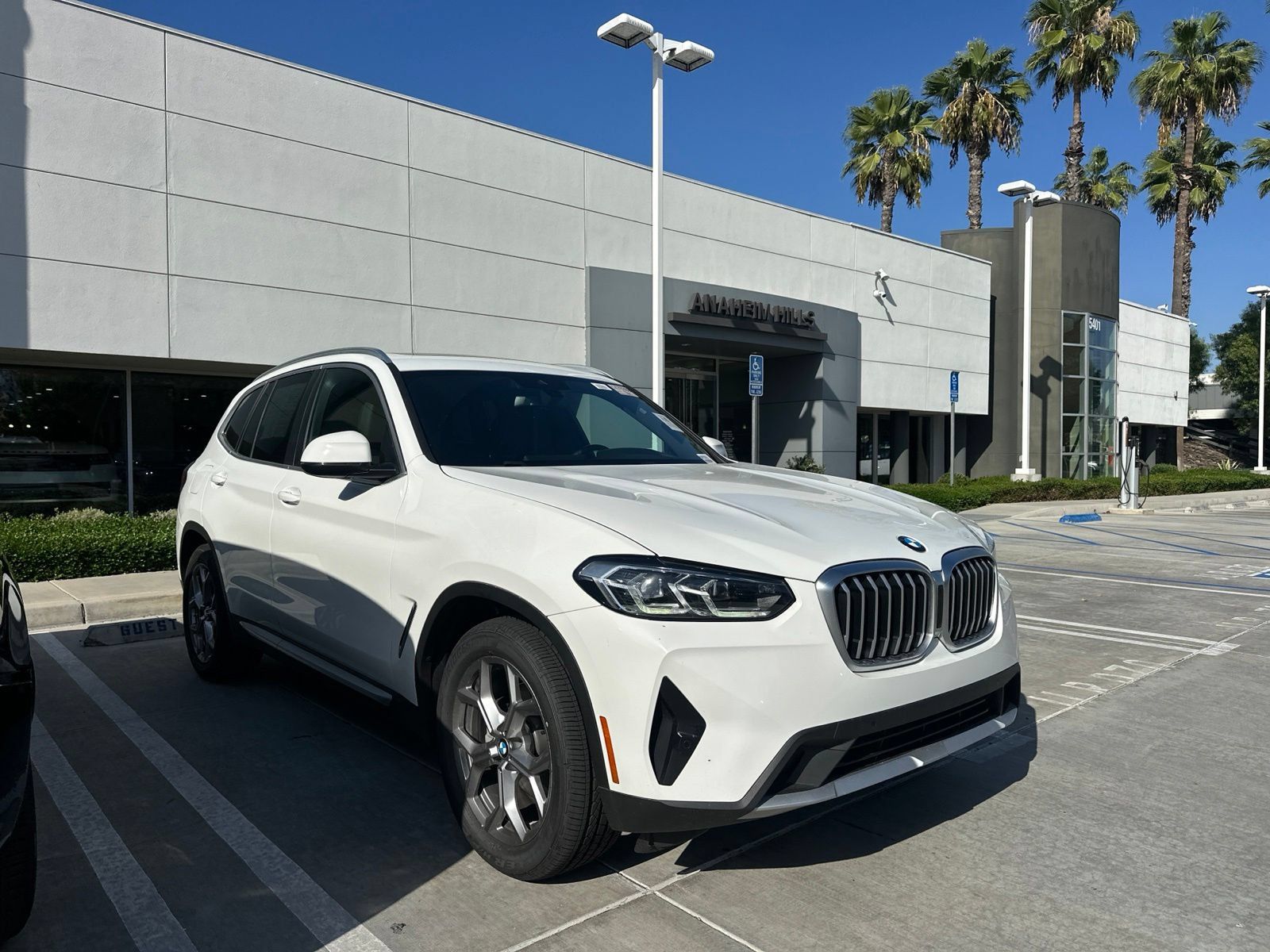 Used 2023 BMW X3 sDrive30i w/ Convenience Package RWD image 2