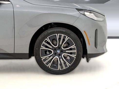 New 2026 BMW X3 xDrive30i w/ Premium Package AWD/4WD image 12