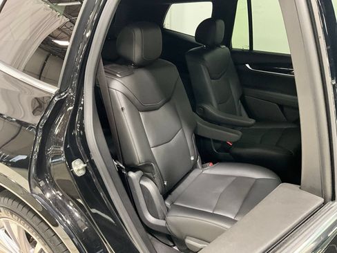 Used 2024 Cadillac XT6 Premium Luxury AWD/4WD image 25