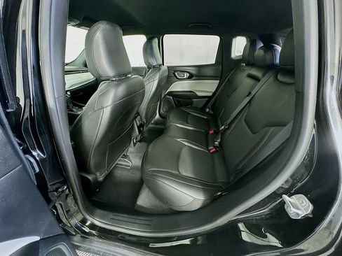 Certified 2023 Jeep Compass Limited AWD/4WD image 32