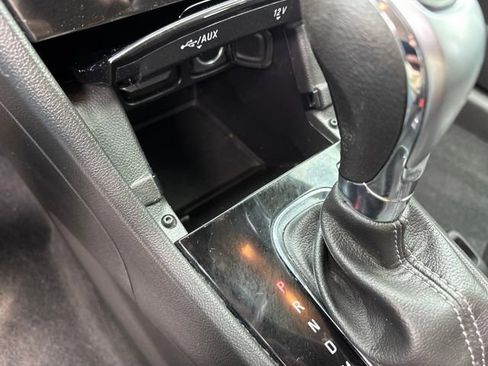 Used 2020 Buick Encore Preferred AWD/4WD image 23